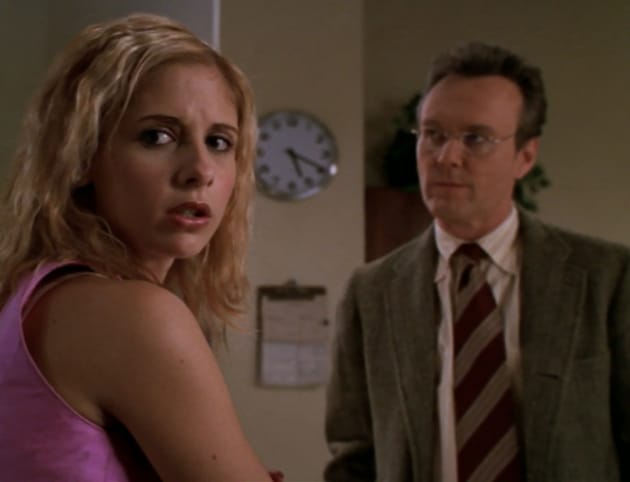 Nearby Door - Buffy the Vampire Slayer Season 3 Episode 13