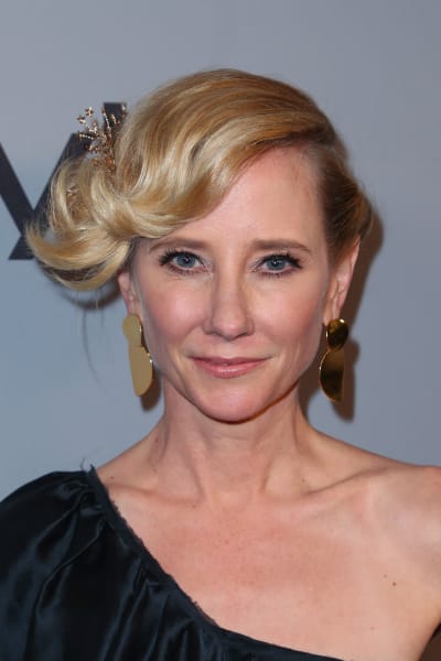 Ator Anne Heche participa do 2018 InStyle e Warner Bros. 75th Annual Golden Globe Awards Pós-Party