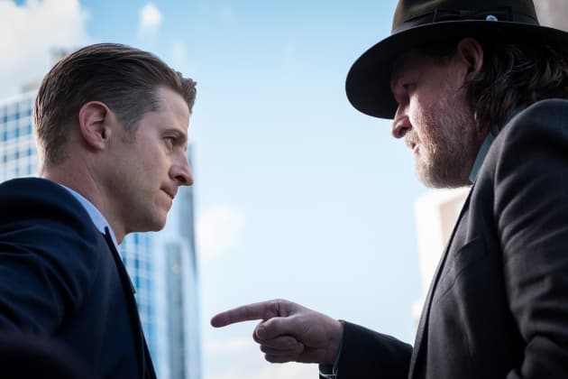 Argument - Gotham Season 4 Episode 7
