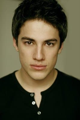 Michael Trevino Photo