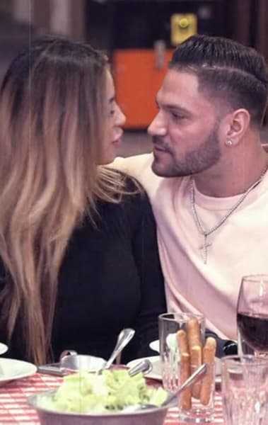 Saffire and Ronnie kiss - Jersey Shore: Family Vacation Season 4 Episode 23