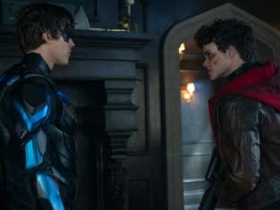 Back in Wayne Manor - Titans