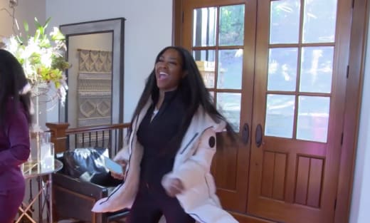 Kenya Arrives at the Cabin - The Real Housewives of Atlanta