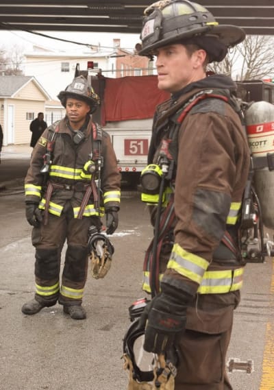 Carver on the Scene - Chicago Fire Season 12 Episode 1
