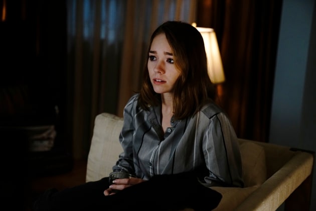 Out of Her Mind - The Americans Season 6 Episode 3