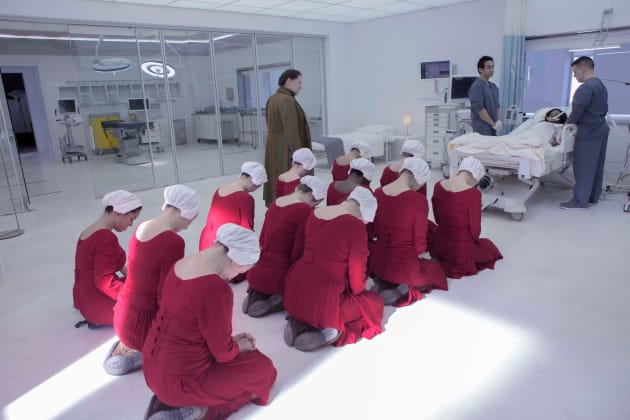 The handmaid's tale s03e09 watch clearance online