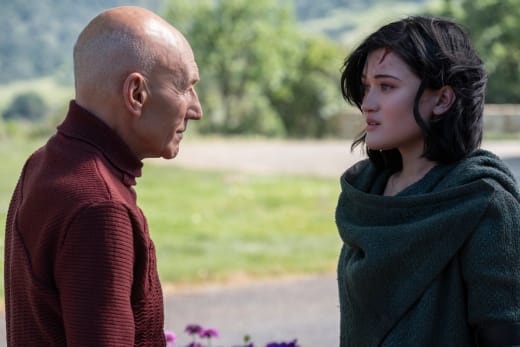 Picard and Dahj - Star Trek: Picard Season 1 Episode 1