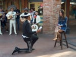 Kaitlyn Gets a Serenade - The Bachelorette