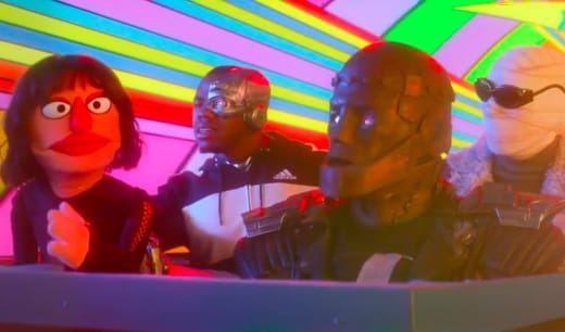 Flying Through the Dada - Doom Patrol Season 3 Episode 8