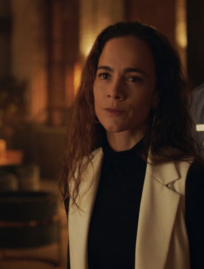 Queen of the South Season 5 Episode 3 Review No Te Pierdas La