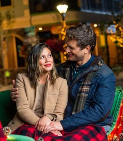 Love at Christmas - People Presents Once Upon a Main Street - Tall