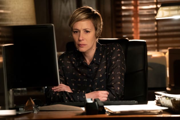 How To Get Away With Murder Season 5 Episode 10 Review Don T Go