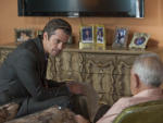 Raylan Givens Talks To A Suspect