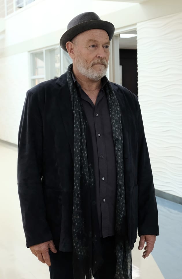 Daddy's Back Tall - The Resident Season 2 Episode 23