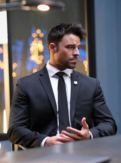 Agent Russell Tavaroff - Batwoman Season 2 Episode 11
