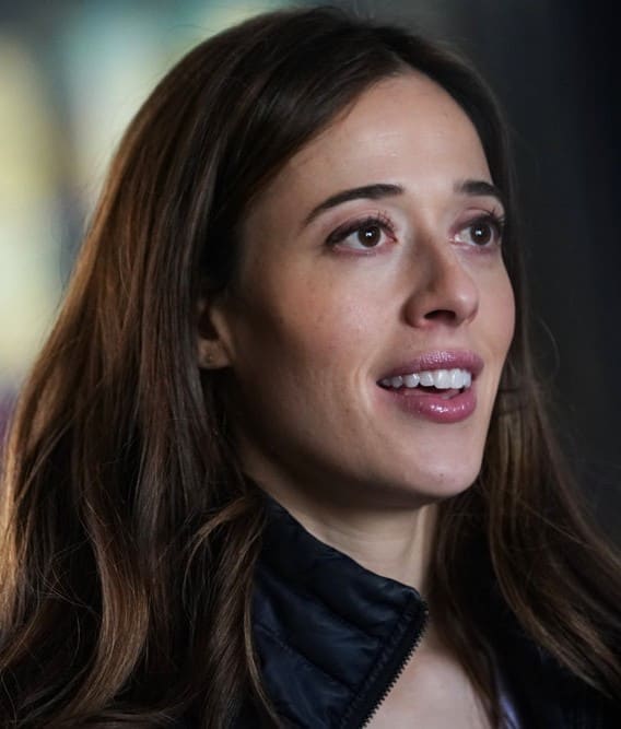 Makayla's Past tall Chicago PD Season 9 Episode 10 TV Fanatic