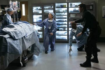 Meredith Grey Saves the Day