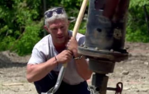 Construction - Alaskan Bush People
