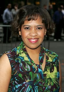 Chandra Wilson Grey's Anatomy Returns Thursday, and We Haven't Seen Anything Yet