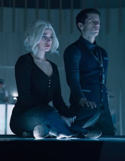 Rachel's Back - Titans Season 3 Episode 9 - TV Fanatic