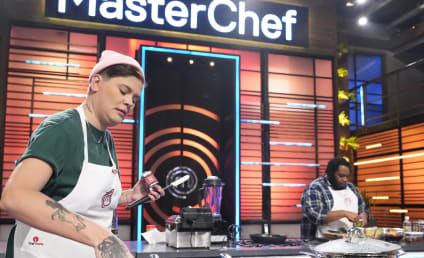 MasterChef Tastes of America: Two Fly The Coop In Chicken-Themed Mystery Box Challenge!
