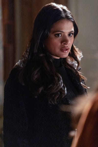 Charmed season 2 hot sale episode 9 watch online