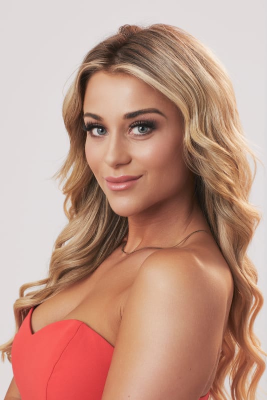 Christina Mandrell - 26 - Content Creator - Nashville, Tennessee - The Bachelor