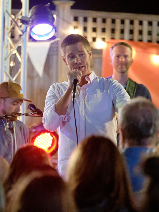 Brody Emcees in Sand Dollar Cove - TV Fanatic