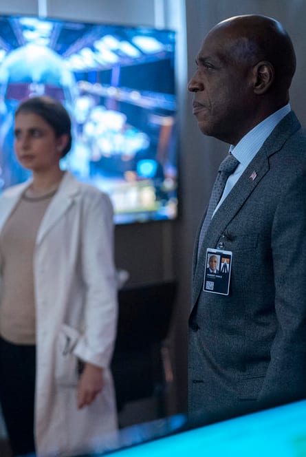 Research Takes Priority - Manifest Season 3 Episode 5