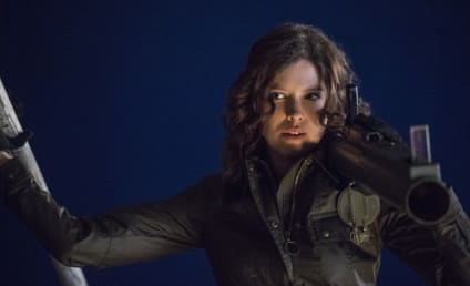 Arrow Season Finale Pics: Slade Has Felicity!
