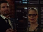 Olivery and Felicity React To Laurel's Return - Arrow