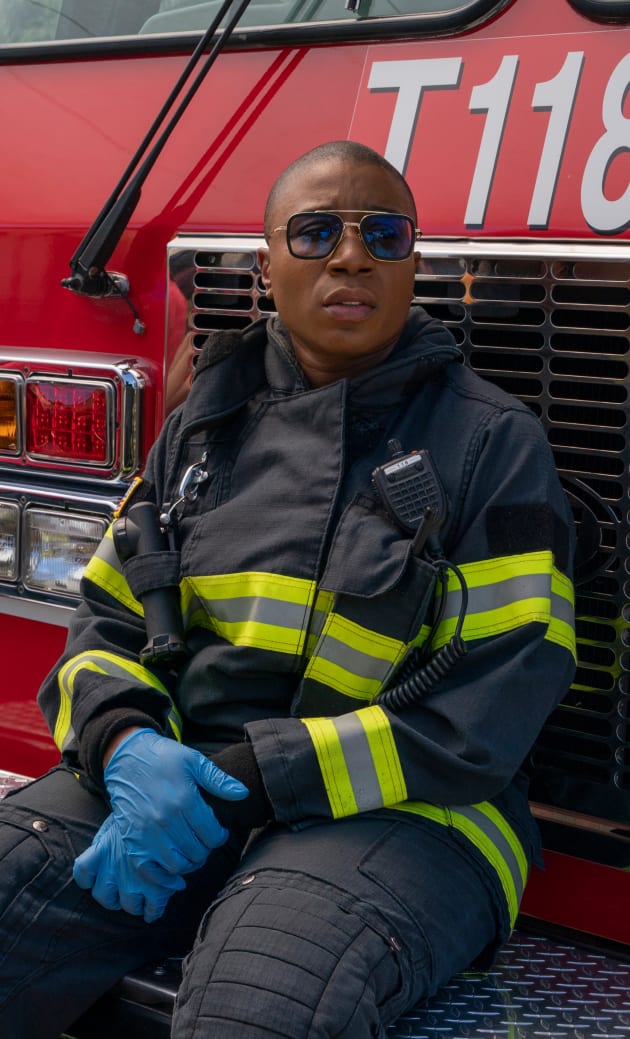 Taking A Breather - 9-1-1 Season 2 Episode 18
