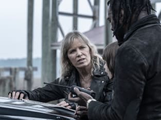 Searching for Her Daughter - Fear the Walking Dead