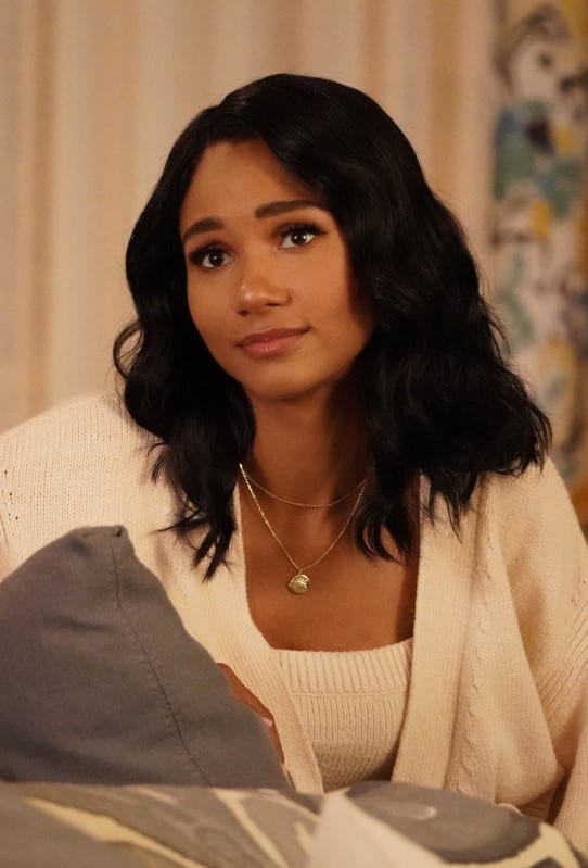 Hosting Olivia - All American Season 3 Episode 15