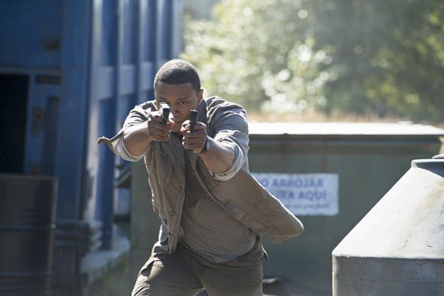 Diggle Strikes - Arrow Season 3 Episode 3
