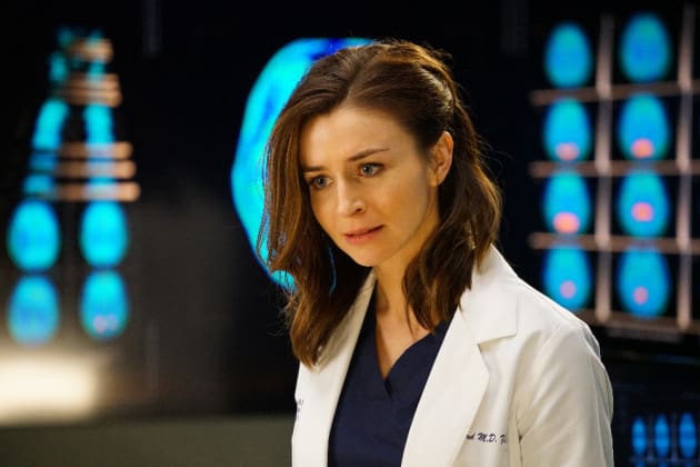 Amelia Works Hard - Grey's Anatomy Season 12 Episode 4