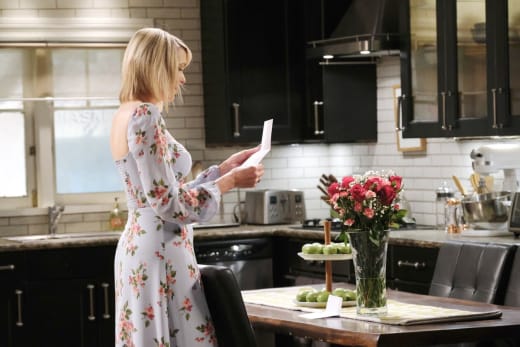 Nicole's Huge Surprise - Days of Our Lives