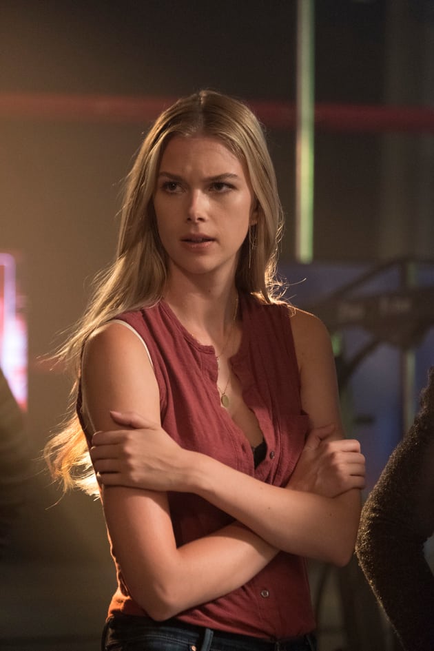 Jealous? - Stitchers Season 3 Episode 6