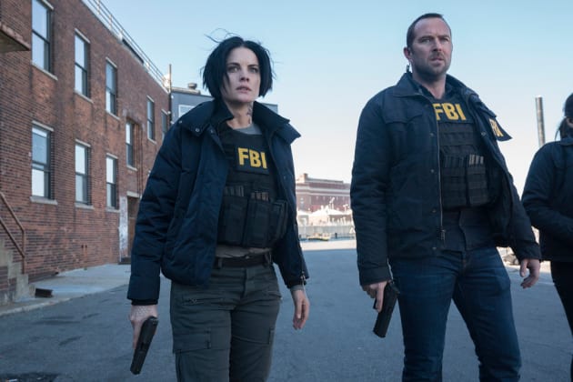 Weller And Jane Team Up - Blindspot Season 2 Episode 11
