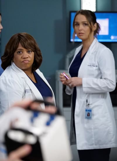 400px x 551px - Grey's Anatomy Season 16 Episode 5 Review: Breathe Again - TV Fanatic