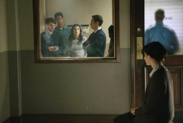 Holding - How To Get Away With Murder Season 1 Episode 11