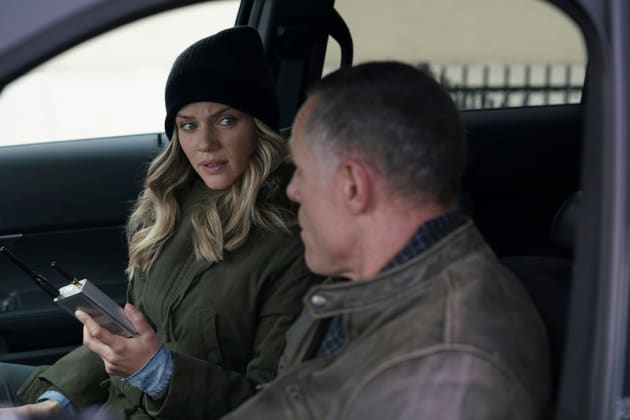 Chicago PD Season 5 Episode 10 Review Rabbit Hole TV Fanatic
