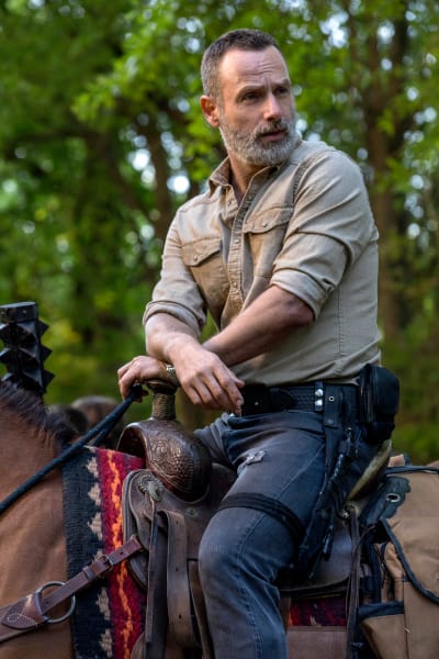 Get Off Your High Horse - The Walking Dead Season 9 Episode 4