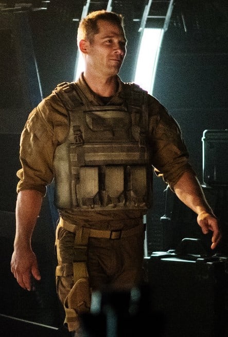 Unhappy Soldier - Killjoys Season 5 Episode 7