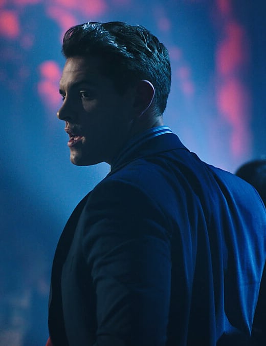 Putting Up A Fight - Riverdale Season 6 Episode 17