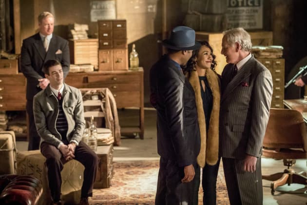 The Flash Season 3 Episode 17 Review: Duet - TV Fanatic