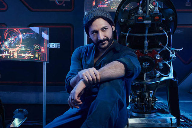 cas-anvar-as-alex-kamal-the-expanse