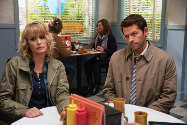 What’s for lunch? - Supernatural Season 12 Episode 12