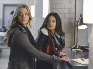 Pretty little liars 2025 watch online season 5