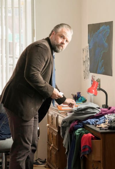 Toxic Town - Tall - New Amsterdam Season 2 Episode 4